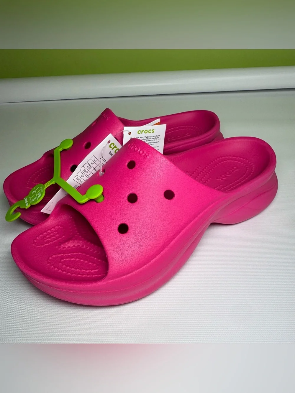 Crocs BAE Slides Slip On Platform Sandals Slide Dragon Fruit Pink Size 8 NWT